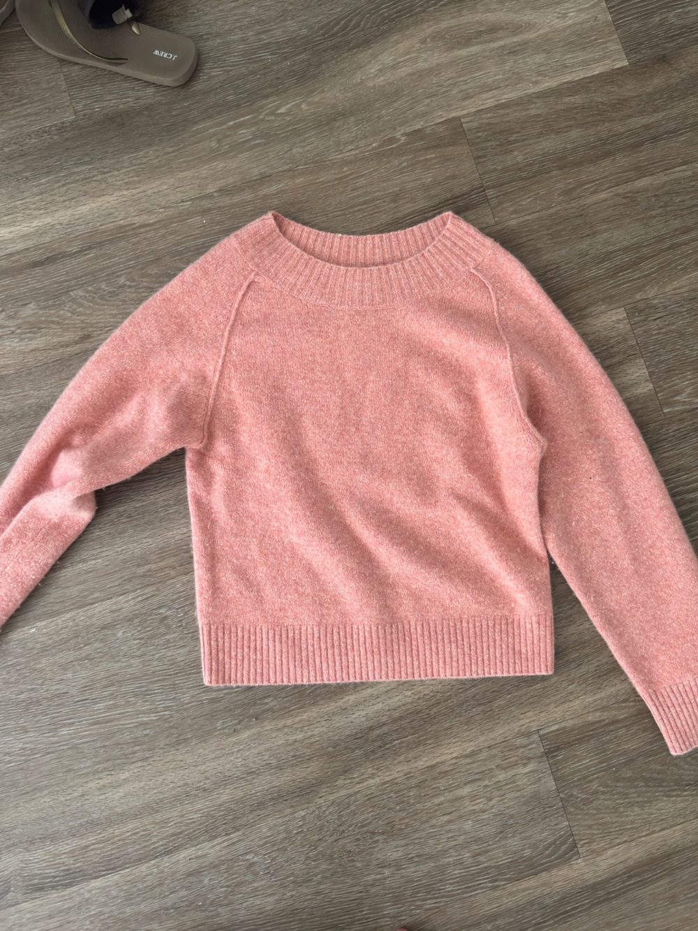 Vince Coral Pink Crewneck Sweater